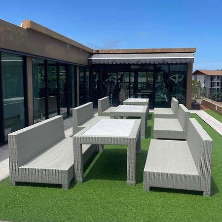 Apartament 6Th Avenue Surin By Win217 Ban Lum Fuang Zewnętrze zdjęcie